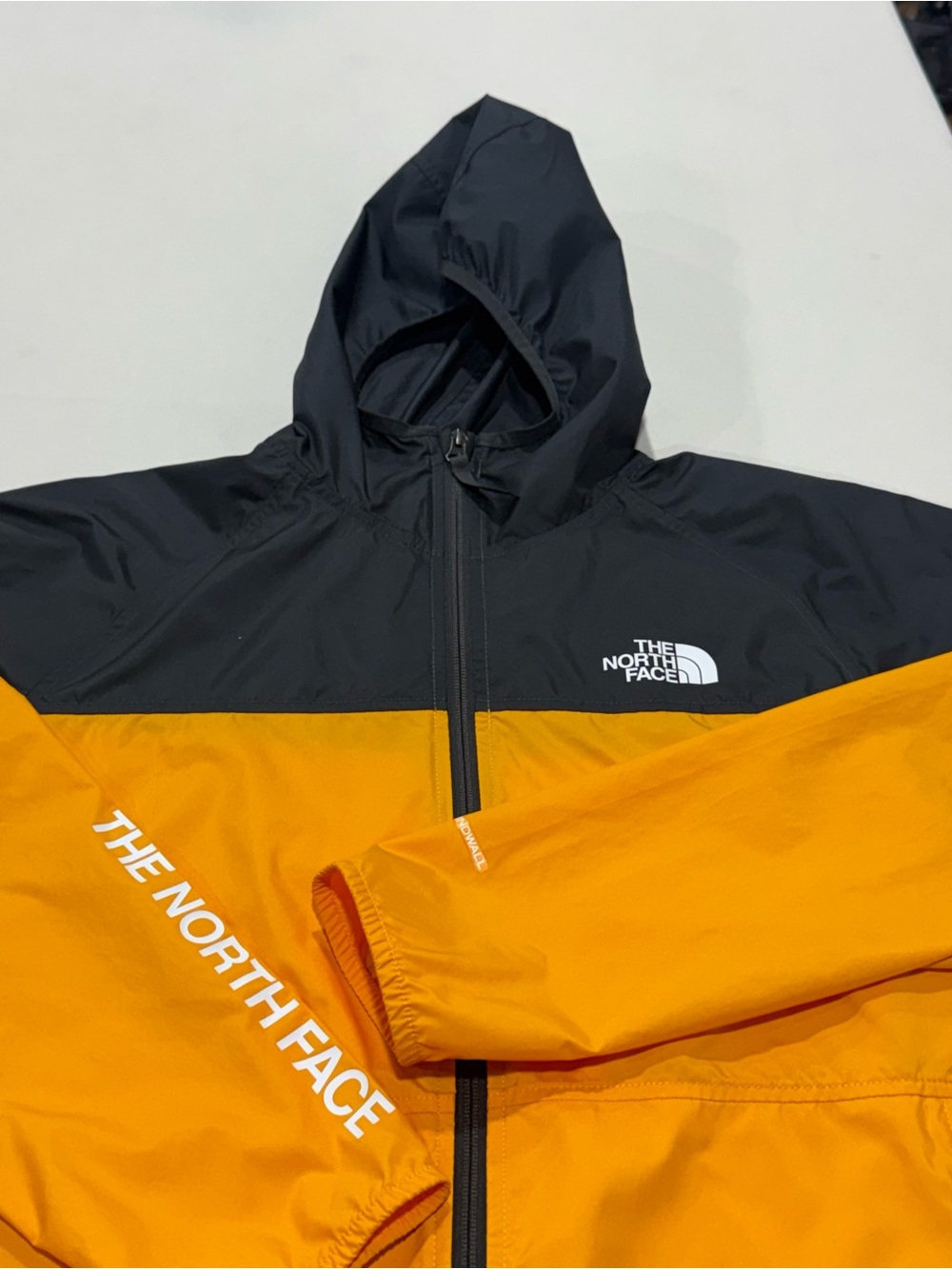 The North Face Boys Windwall Yellow Gray Full Zip Windbreaker Size XL 18/20